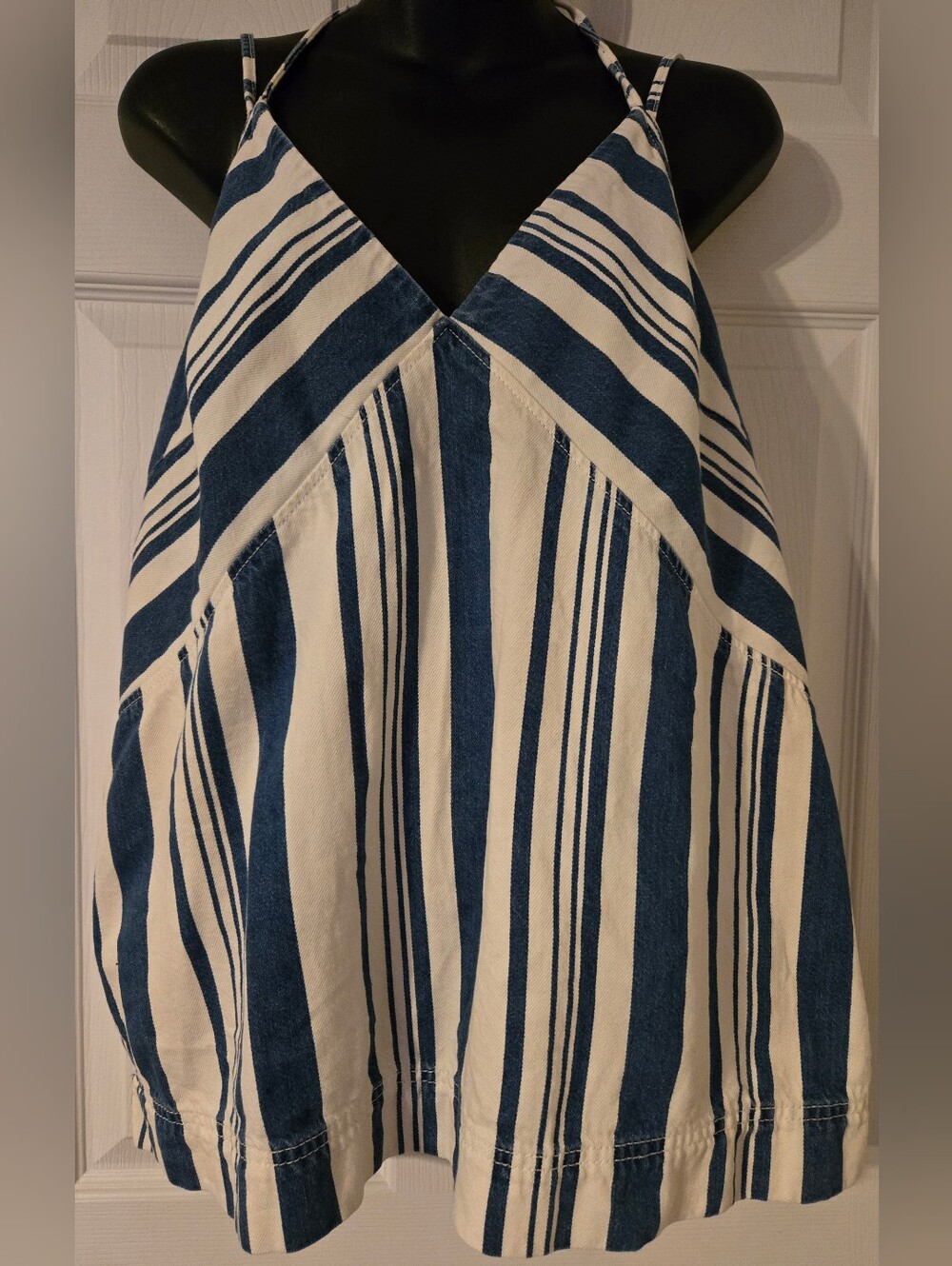 Universal Thread Adjustable Strappy Halter Tank Cotton/Lyocell Blend XL